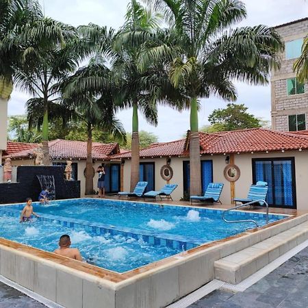 Hotel Berlin International Puerto Lopez Luaran gambar