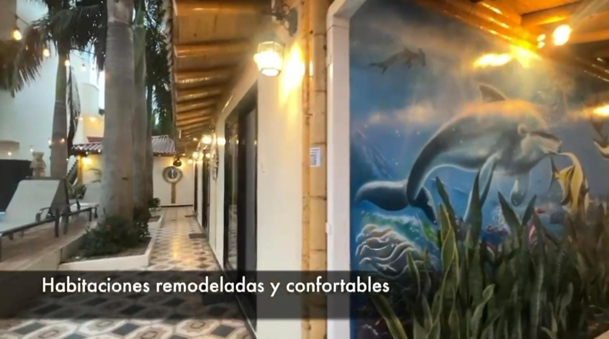 Hotel Berlin International Puerto Lopez Luaran gambar