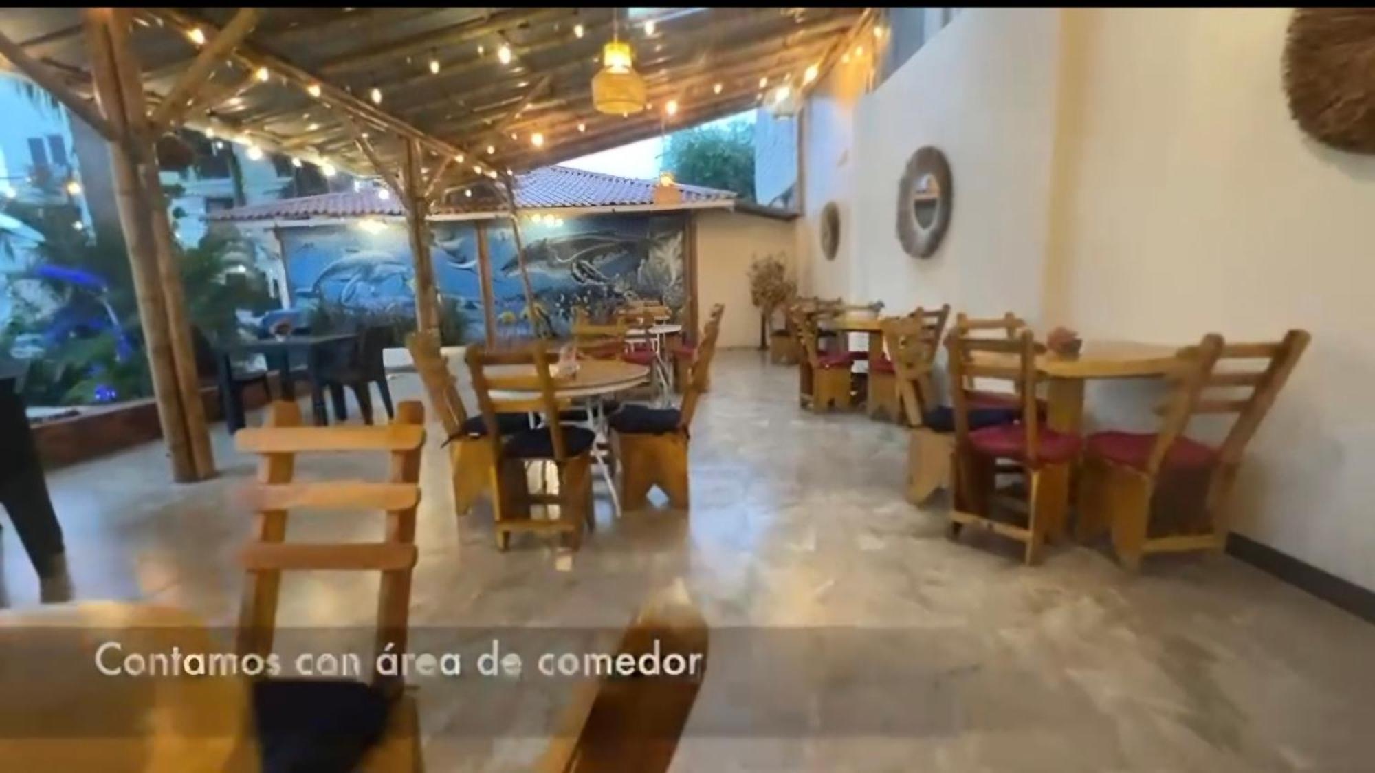 Hotel Berlin International Puerto Lopez Luaran gambar