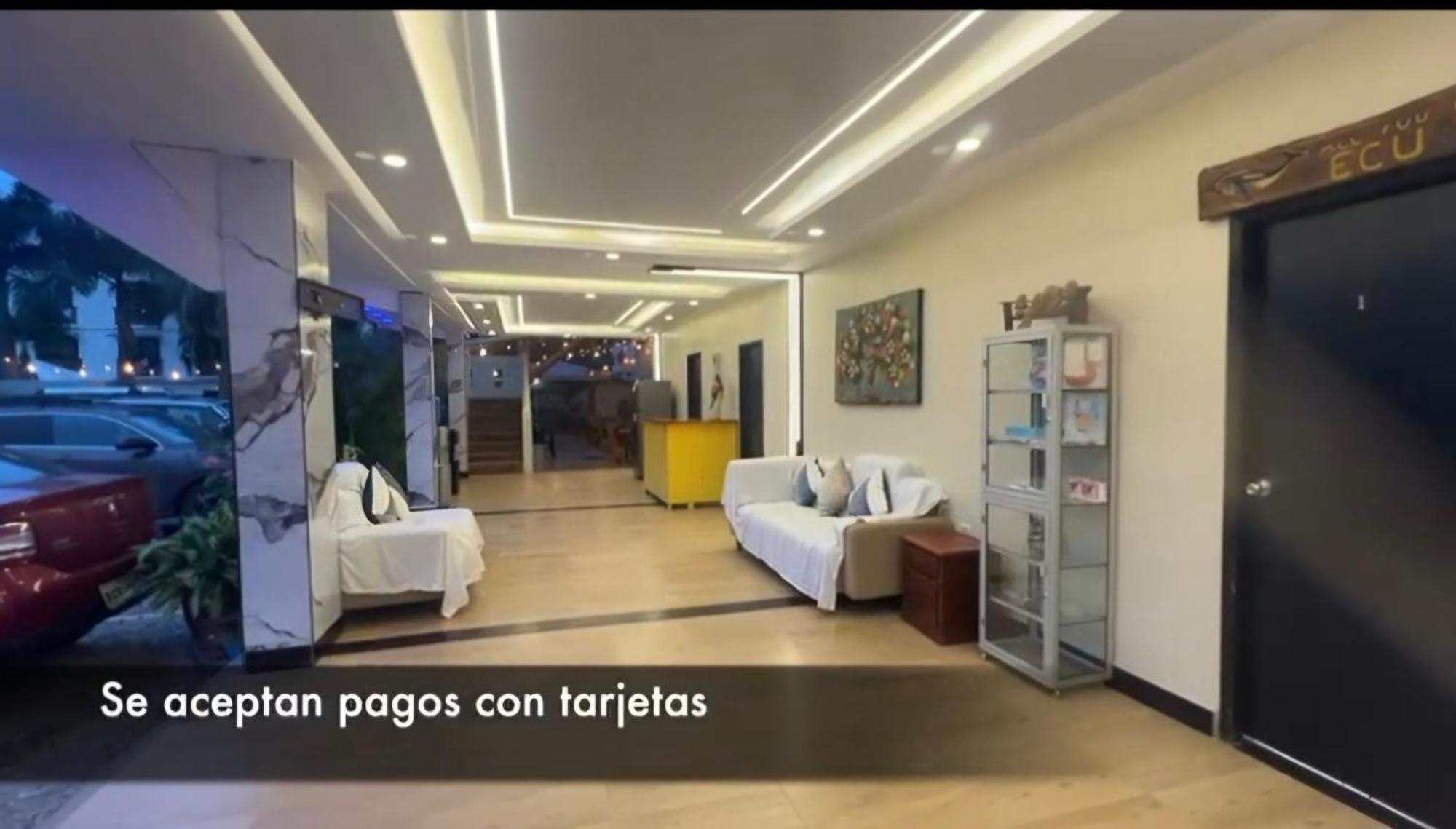 Hotel Berlin International Puerto Lopez Luaran gambar